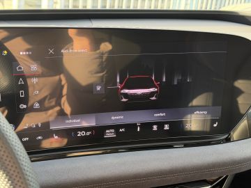 Audi A6 Avant E-tron